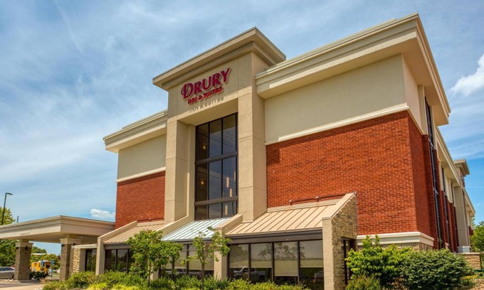 Fairview Heights Hotel | 37 m² Hotel ∙ 127 guests