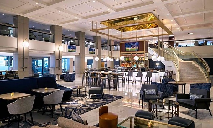 Magnificent Mile Hotel | 4-Star Hotel ∙ Chicago Marriott Downtown Magnificent Mile