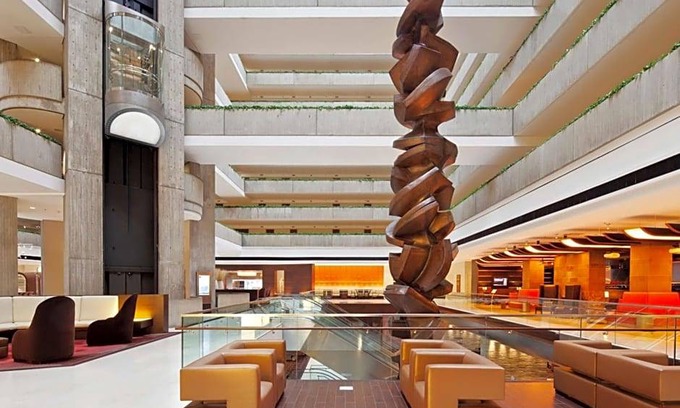Rosemont Hotel | 4-Star Hotel ∙ Hyatt Regency O'Hare Chicago