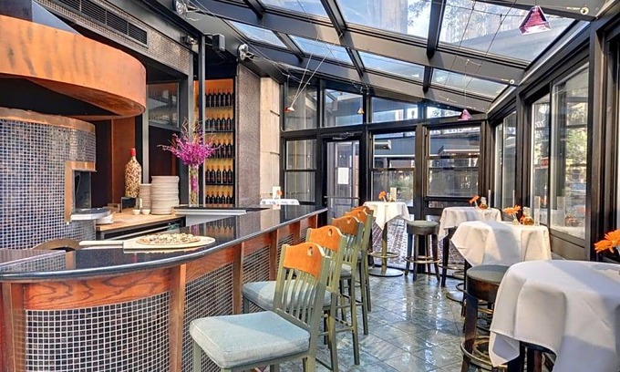 Near North Side Hotel | 4-Star Hotel ∙ The Whitehall Hotel