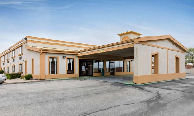 Bloomington Hotel | 51 m² Hotel ∙ 127 guests