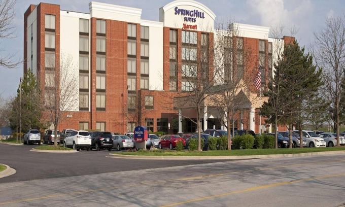 Warrenville Hotel | 54 m² Hotel ∙ 127 guests
