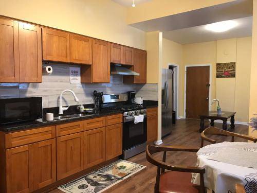 Bridgeport Bed & Breakfast | 65 m² Bed and breakfast ∙ 4 guests
