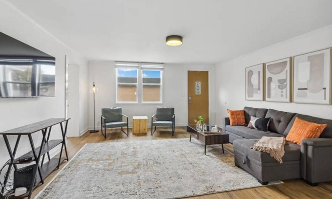 Ottawa Apartment | 70 m² Apartment ∙ 2 bedrooms ∙ 6 guests
