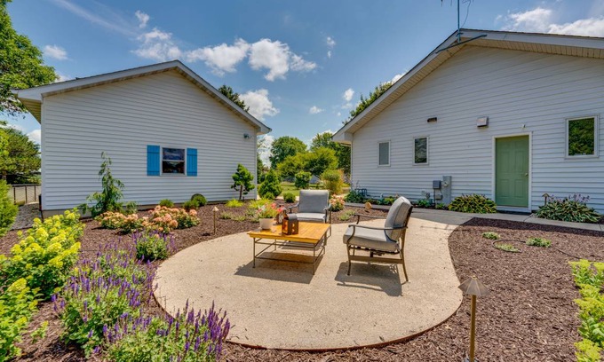 Chemung Cottage | 74 m² Cabin ∙ 1 bedroom ∙ 3 guests
