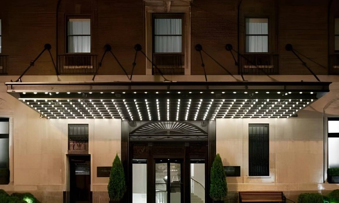 Gold Coast Hotel | 74 m² Hotel ∙ 127 guests
