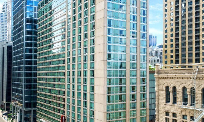 Downtown Chicago Hotel | 78 m² Hotel ∙ 127 guests