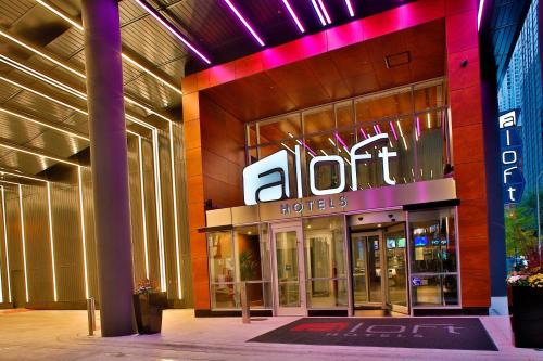 Streeterville Hotel | Aloft Chicago Mag Mile