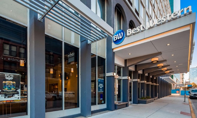 South Loop Hotel | Best Western Grant Park Hotel