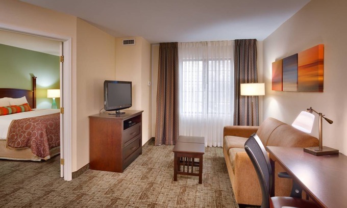 Peoria Condo | Condo ∙ 1 bedroom ∙ 4 guests