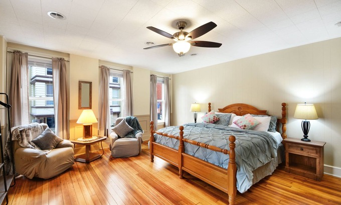 Galena Apartment | Downtown Galena Spacious Apartment by RedAwning