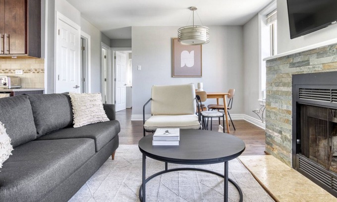 Lakeview Apartment | Dreamy Lakeview 2BR w/ Patio, W/D, walk to Wrigley Field, by Blueground