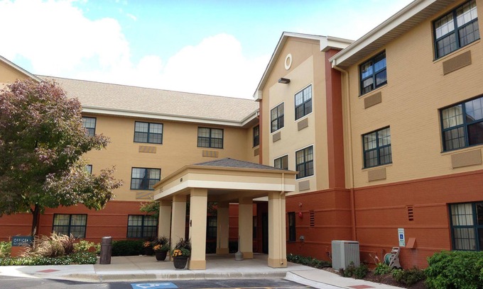 Buffalo Grove Hotel | Extended Stay America Suites - Chicago - Buffalo Grove - Deerfield