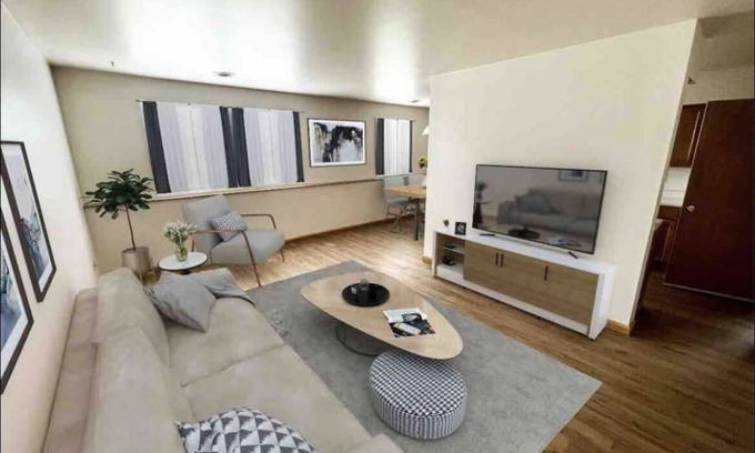 Ottawa Apartment | Free parking - Pet Friendly
