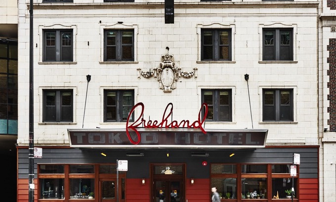 Downtown Chicago Hotel | Freehand Chicago