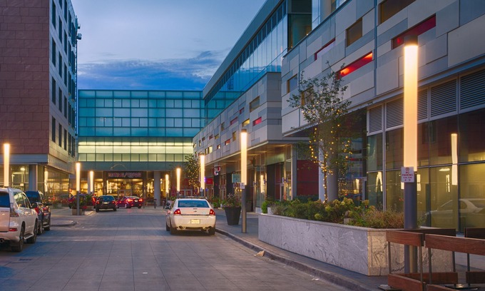 Hyde Park Hotel | Hyatt Place Chicago-South/University Medical Center
