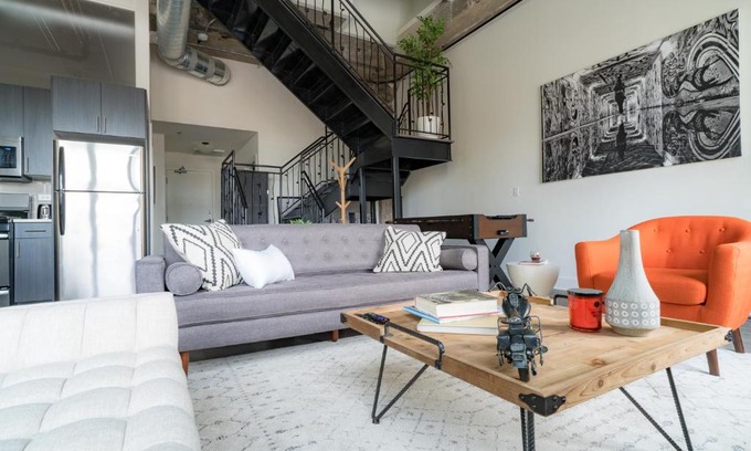 Near South Side Apartment | Luxury Apartments at McCormick Place by Cloud9