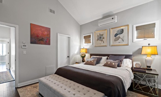 River West House | Luxury Townhouse Chicago