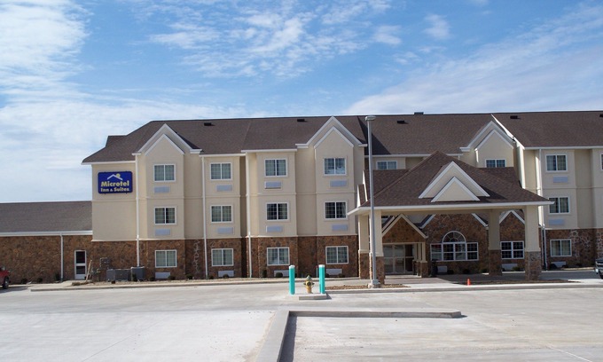 Quincy Hotel | Microtel Inn & Suites Quincy by Wyndham