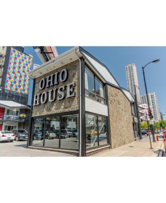 Near North Side Hotel | Ohio House Motel