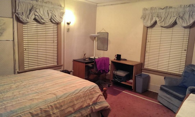 Champaign Resort | Private room ∙ 1 guest