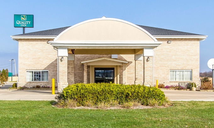 Pontiac Hotel | Quality Inn Pontiac