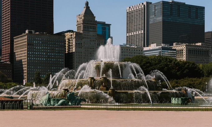 South Loop Apartment | Sonder South Wabash | Two-Bedroom Apartment