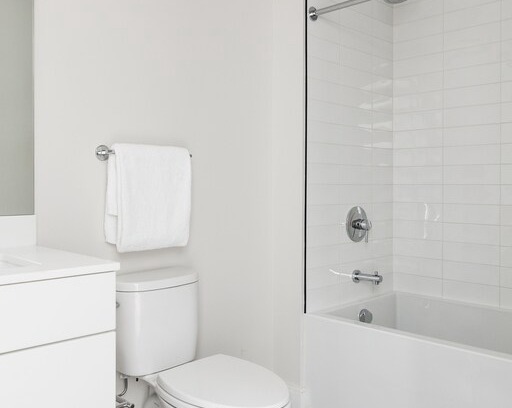 Lakeview Apartment | Sonder | The Bel | Airy 1BR + Rooftop