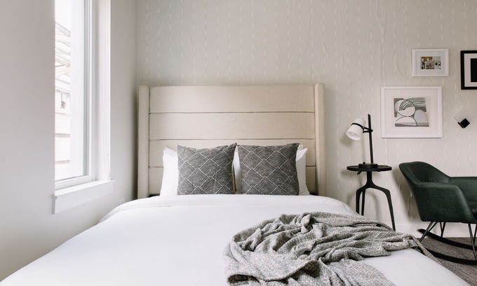 Lakeview Apartment | Sonder | The Bel | Bold Studio + Balcony