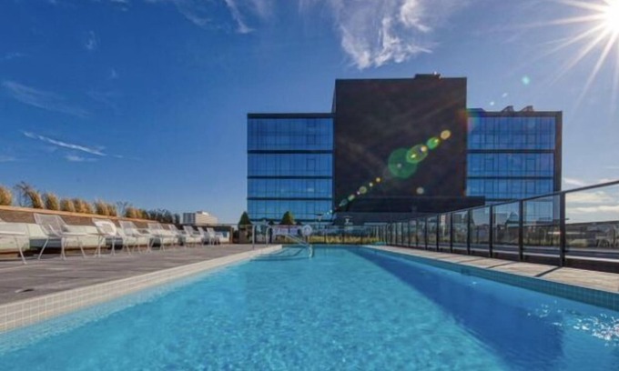 Uptown Apartment | Uptown studio apartment with breathing views