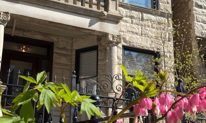 Lakeview Condo | Wrigleyville Inn - Unit 3