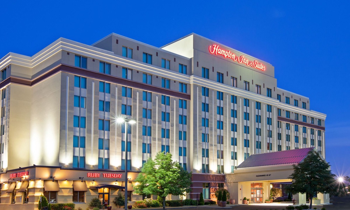 Skokie Hotel | Hampton Inn & Suites Chicago North Shore