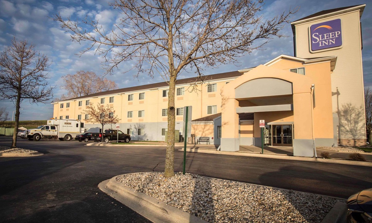 Rockford Hotel | Sleep Inn Rockford I-90