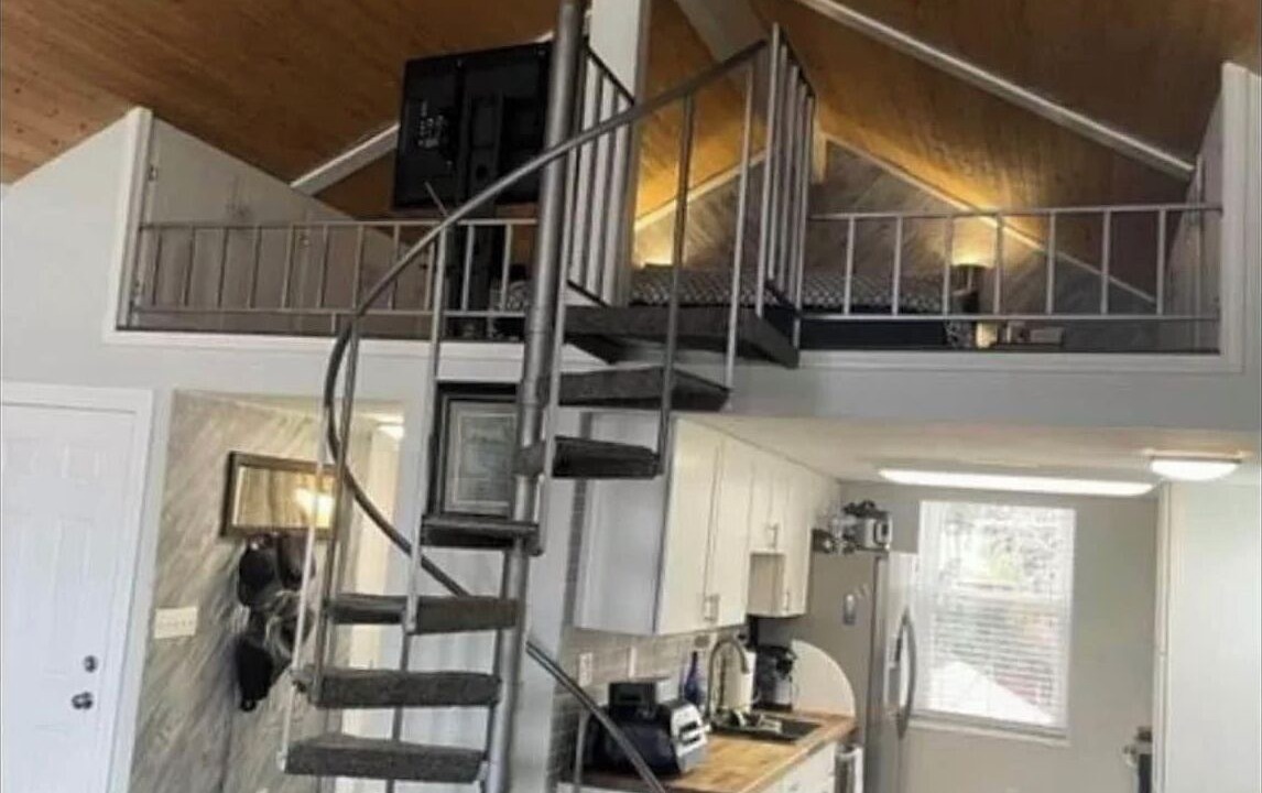Quincy Apartment | Upscale Loft