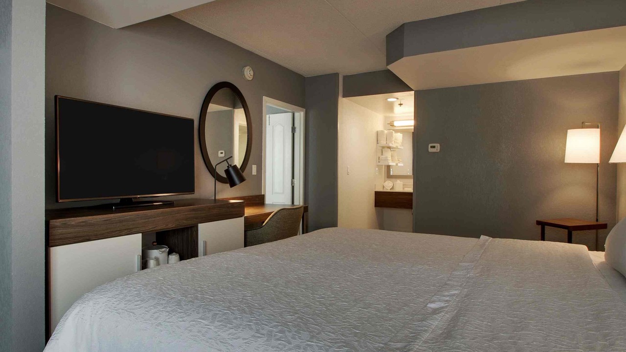 Photo of Bedroom in Aurora