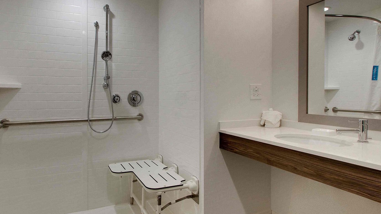 Photo of Bathroom in Aurora
