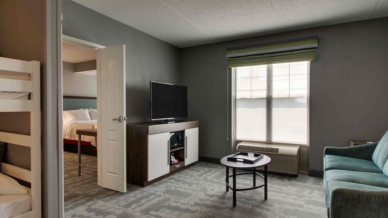 Photo of Livingroom in Aurora