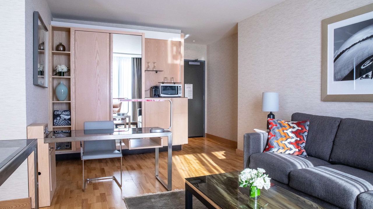 Photo of Livingroom in Lakeshore East