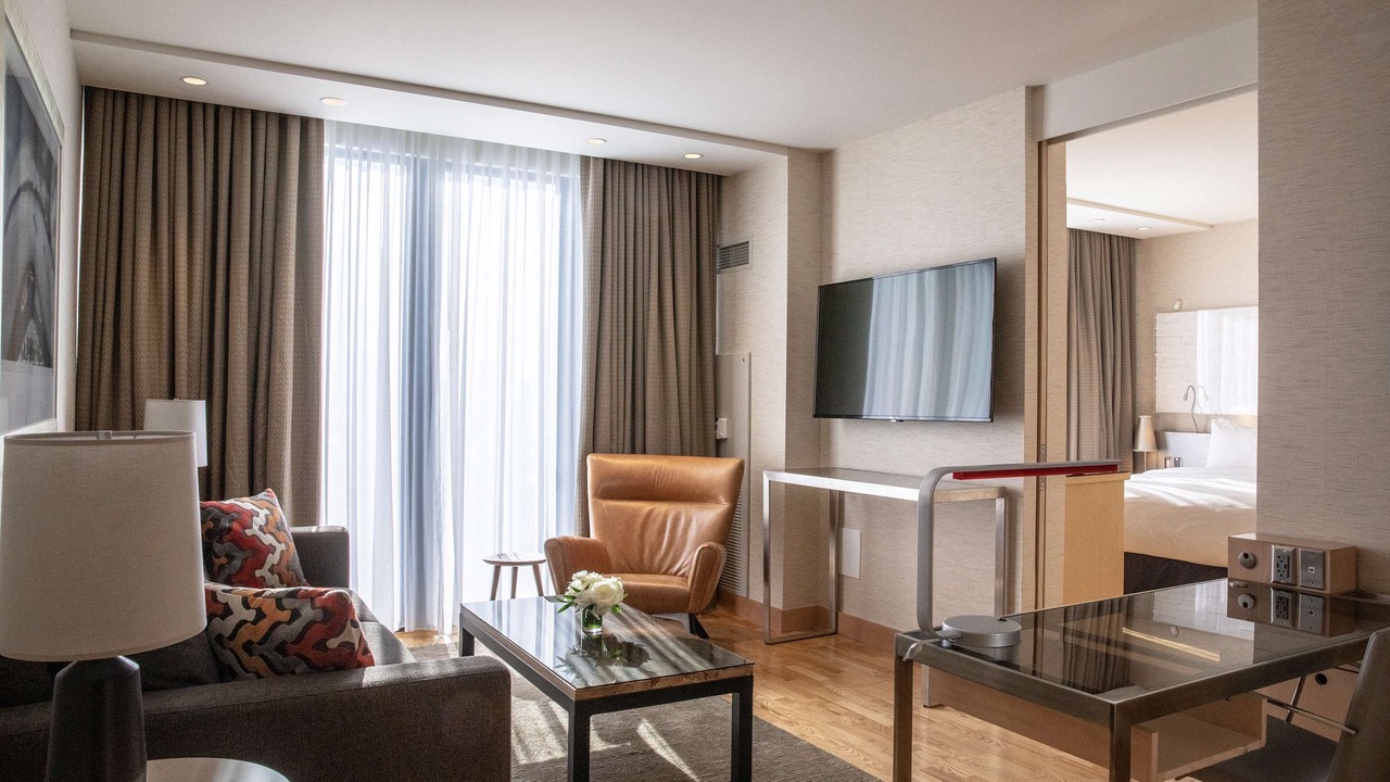 Photo of Livingroom in Lakeshore East
