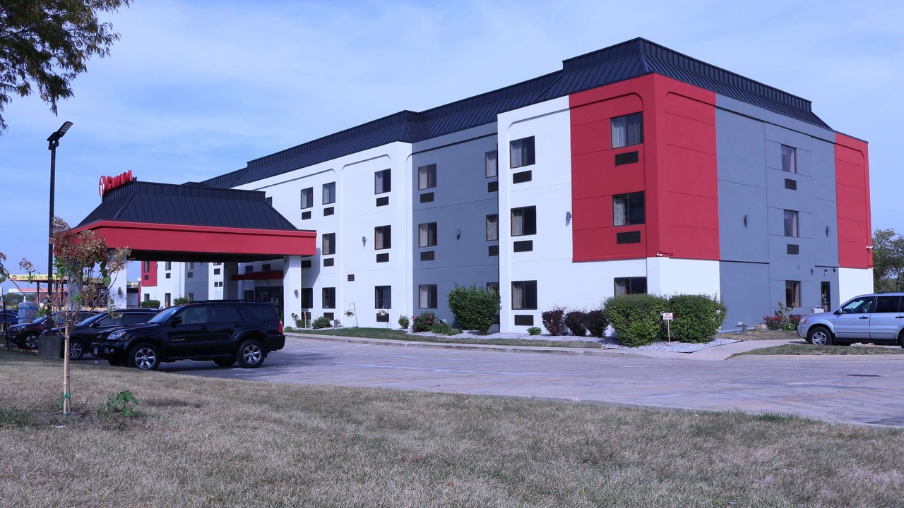 Photo of Buildings in Bolingbrook