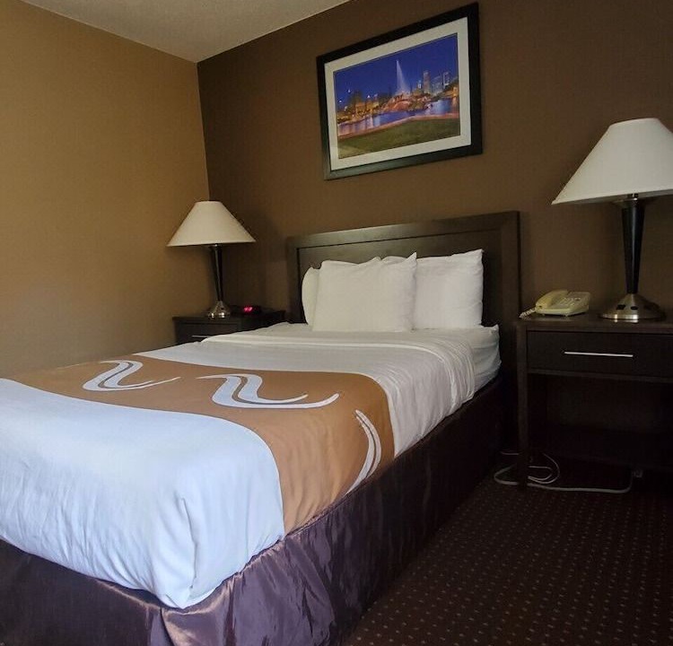 Photo of Bedroom in Elgin