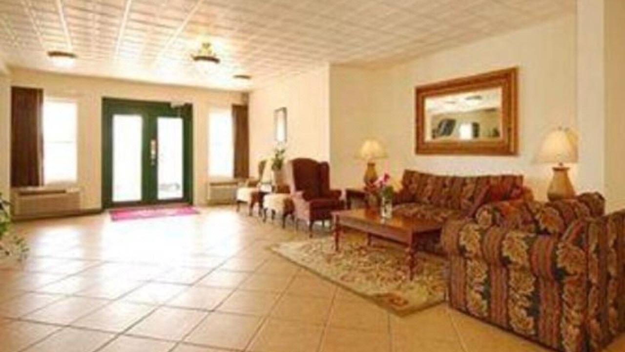 Photo of Livingroom in Mitchell