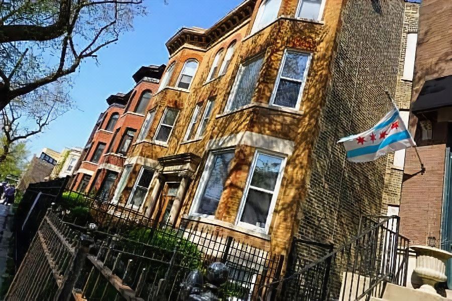 Photo of Buildings in Lakeview