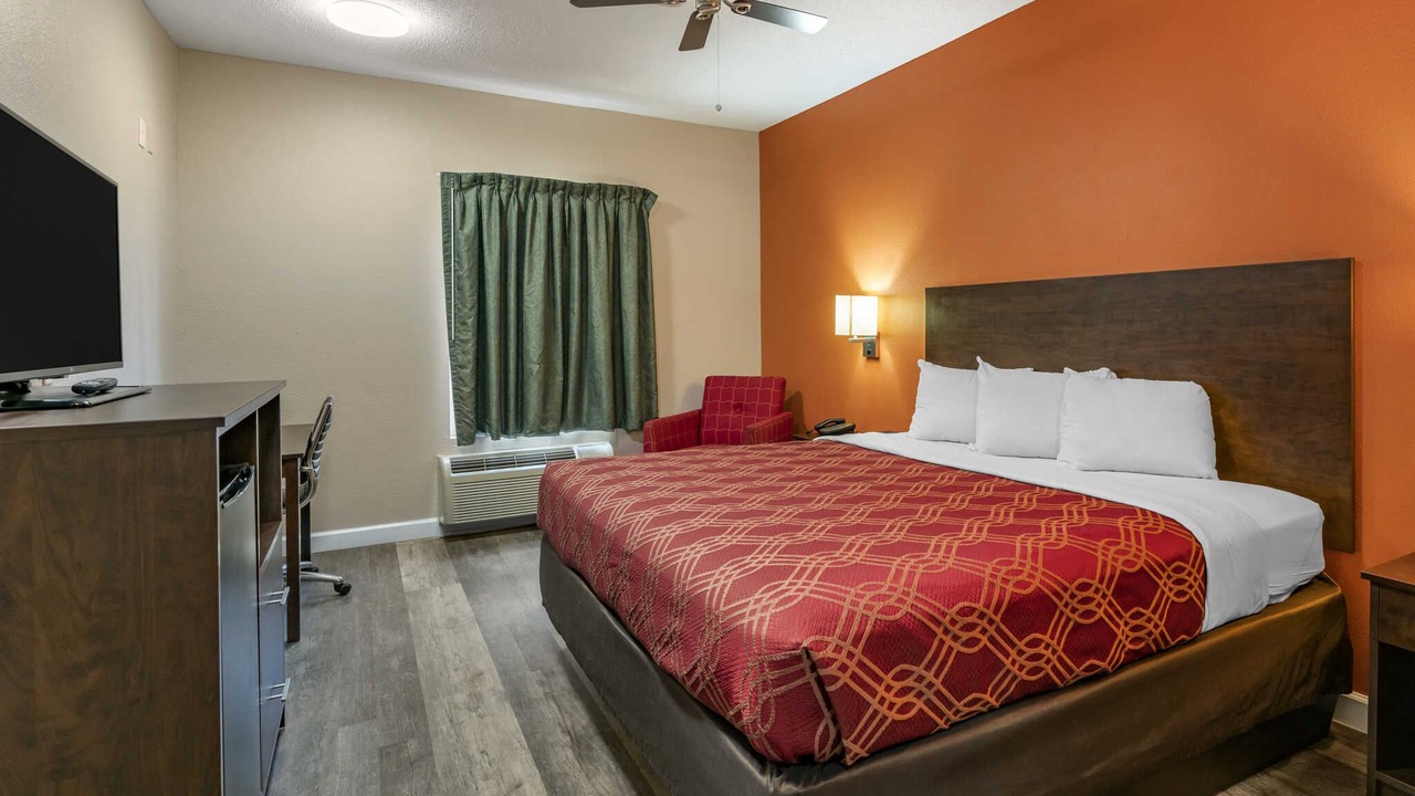 Photo of Bedroom in Mitchell
