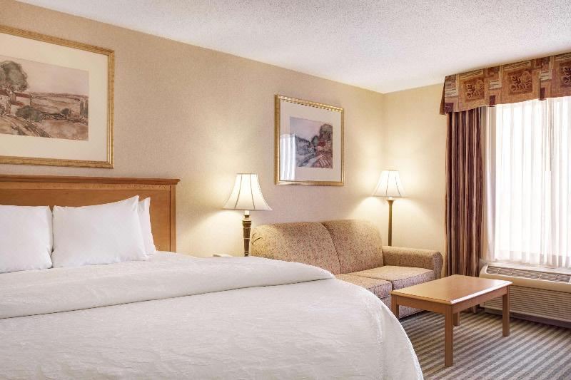 Photo of Bedroom in Addison