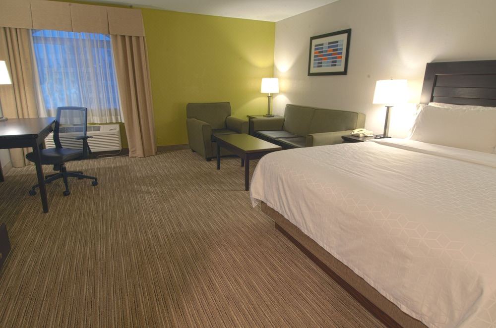 Photo of Bedroom in Libertyville