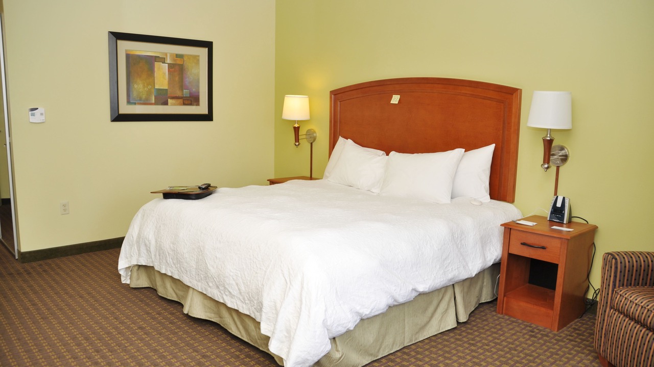 Photo of Bedroom in Macomb