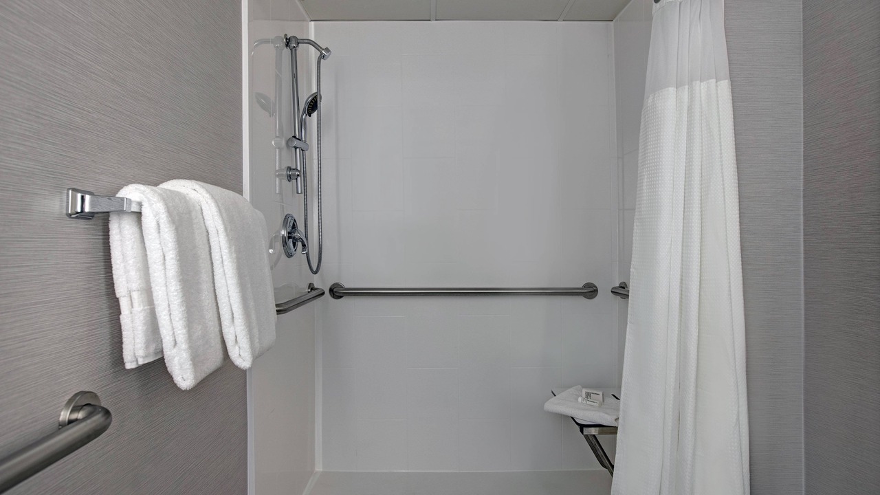 Photo of Bathroom in Elmhurst