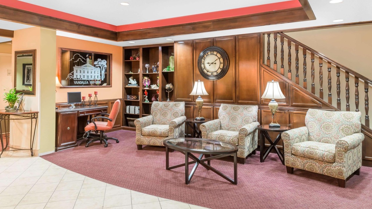 Photo of Livingroom in Vandalia