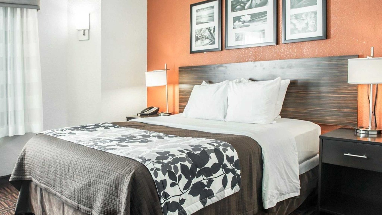 Photo of Bedroom in O'Fallon